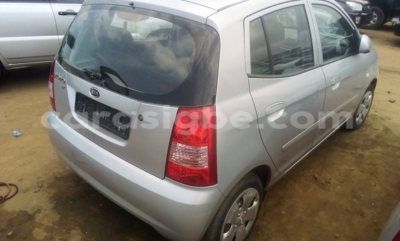 Acheter Occasion Voiture Kia Picanto Bleu à Lomé, Togo Acheter Occasion Voiture Kia Picanto Bleu à Lomé, Togo