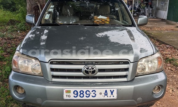 Acheter Occasion Voiture Toyota Highlander Marron à Lomé, Togo Acheter Occasion Voiture Toyota Highlander Marron à Lomé, Togo