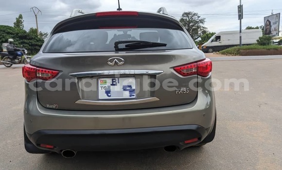 Acheter Occasion Voiture Infiniti FX Gris à Bé, Togo Acheter Occasion Voiture Infiniti FX Gris à Bé, Togo