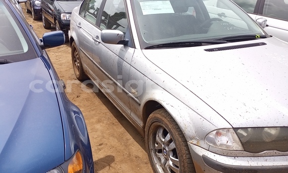 Acheter Occasion Voiture Nissan Almera Bleu à Lomé, Maritime Acheter Occasion Voiture Nissan Almera Bleu à Lomé, Maritime