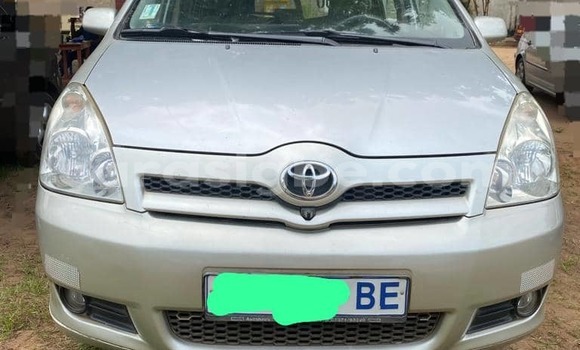 Buy Used Toyota Corolla Verso Silver Car in Lome in Togo Buy Used Toyota Corolla Verso Silver Car in Lome in Togo