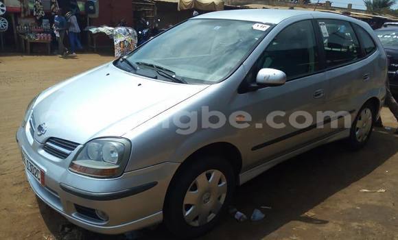 Buy Used Nissan Tino Silver Car in Lome in Togo Buy Used Nissan Tino Silver Car in Lome in Togo