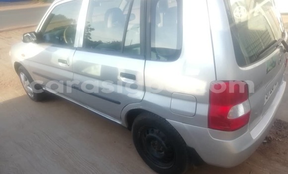Acheter Occasion Voiture Mazda Demio Gris à Lomé, Togo Acheter Occasion Voiture Mazda Demio Gris à Lomé, Togo