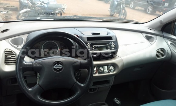 Buy Used Nissan Tino Silver Car in Lome in Togo Buy Used Nissan Tino Silver Car in Lome in Togo
