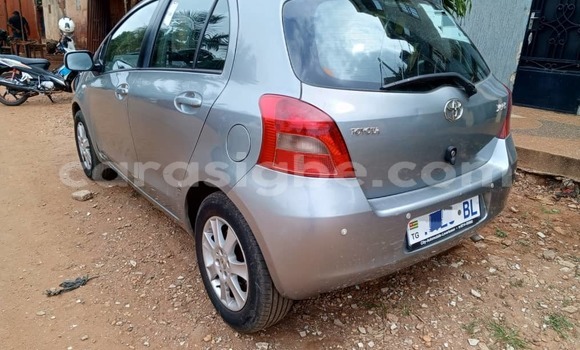 Acheter Neuf Voiture Toyota Yaris Gris à Lomé, Togo Acheter Neuf Voiture Toyota Yaris Gris à Lomé, Togo