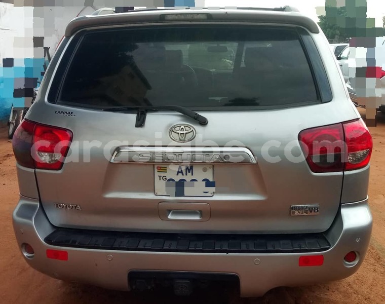 Big with watermark toyota sequoia togo lome 8061