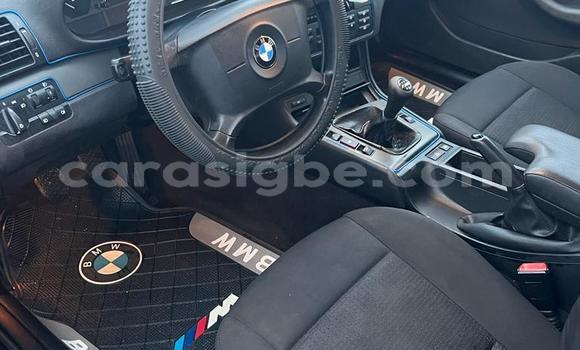 Acheter Neuf Voiture BMW E46 Noir à Lomé, Togo Acheter Neuf Voiture BMW E46 Noir à Lomé, Togo