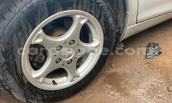 Acheter Occasion Voiture Mercedes‒Benz KOMPRESSOR Gris à Lomé, Maritime Acheter Occasion Voiture Mercedes‒Benz KOMPRESSOR Gris à Lomé, Maritime