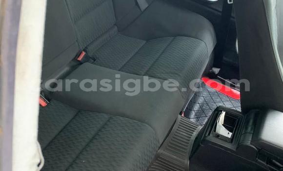 Acheter Occasion Voiture BMW 2-Series Gris à Lomé, Togo Acheter Occasion Voiture BMW 2-Series Gris à Lomé, Togo