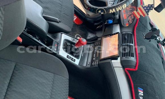 Acheter Occasion Voiture BMW 2-Series Gris à Lomé, Togo Acheter Occasion Voiture BMW 2-Series Gris à Lomé, Togo