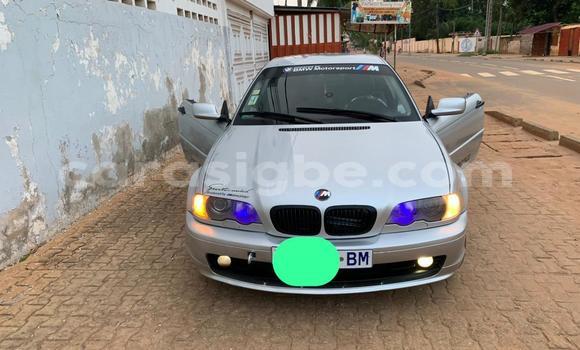 Acheter Occasion Voiture BMW 2-Series Gris à Lomé, Togo Acheter Occasion Voiture BMW 2-Series Gris à Lomé, Togo