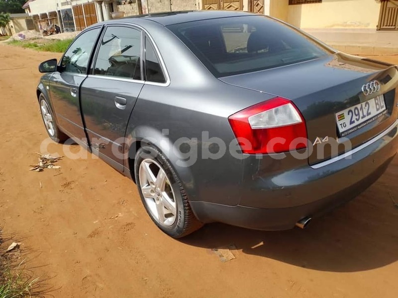 Big with watermark audi a4 togo lome 8179