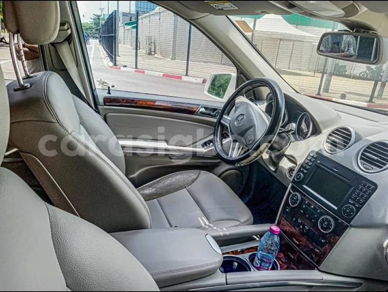 Big with watermark mercedes benz ml class togo lome 8180