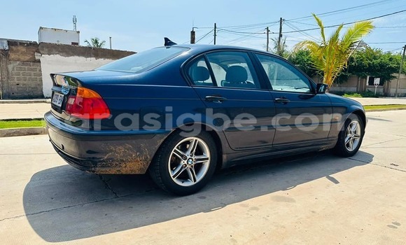 Acheter Occasion Voiture BMW E46 Vert à Lomé, Togo Acheter Occasion Voiture BMW E46 Vert à Lomé, Togo