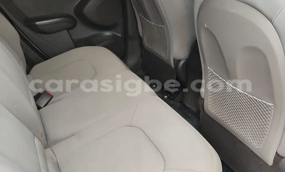 Acheter Occasion Voiture Hyundai Tucson Blanc à Lomé, Togo Acheter Occasion Voiture Hyundai Tucson Blanc à Lomé, Togo