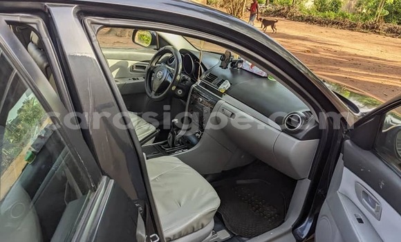 Acheter Occasion Voiture Mazda 3 Noir à Lomé, Togo Acheter Occasion Voiture Mazda 3 Noir à Lomé, Togo