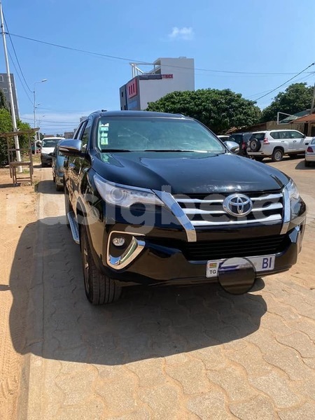 Big with watermark toyota fortuner togo lome 8207
