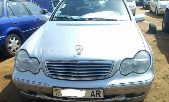 Acheter Occasion Voiture Mercedes‒Benz C-Class Gris à Lomé au Togo Acheter Occasion Voiture Mercedes‒Benz C-Class Gris à Lomé au Togo