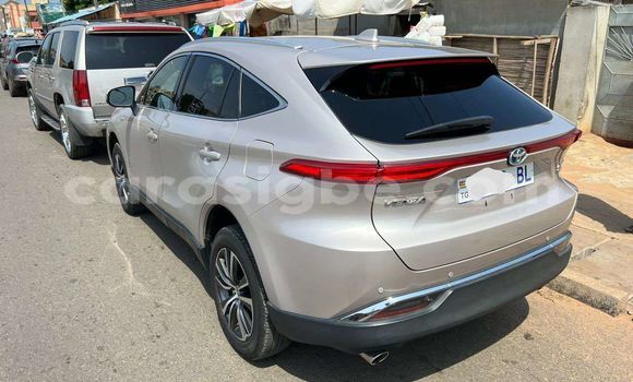 Buy Used Toyota Venza Silver Car in Lome in Togo Buy Used Toyota Venza Silver Car in Lome in Togo