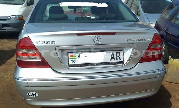 Buy Used Mercedes‒Benz C–Class Silver Car in Lome in Togo Buy Used Mercedes‒Benz C–Class Silver Car in Lome in Togo