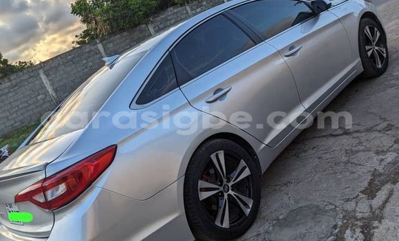 Buy Used Hyundai Sonata Silver Car in Lome in Togo Buy Used Hyundai Sonata Silver Car in Lome in Togo