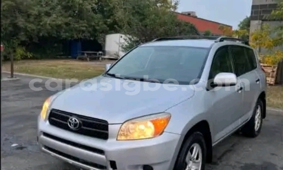 Acheter Occasion Voiture Toyota RAV4 Autre à Lomé, Togo Acheter Occasion Voiture Toyota RAV4 Autre à Lomé, Togo