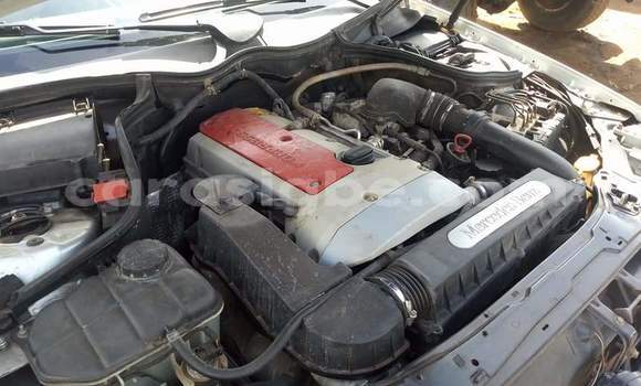 Buy Used Mercedes‒Benz C–Class Silver Car in Lome in Togo Buy Used Mercedes‒Benz C–Class Silver Car in Lome in Togo