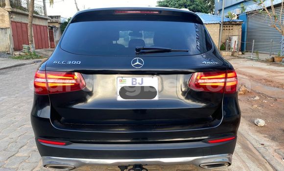 Buy Used Mercedes‒Benz GLC Black Car in Lome in Togo Buy Used Mercedes‒Benz GLC Black Car in Lome in Togo