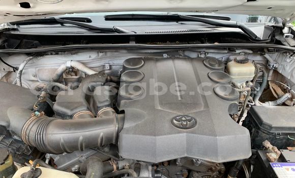 Buy Used Toyota 4Runner Black Car in Lome in Togo Buy Used Toyota 4Runner Black Car in Lome in Togo