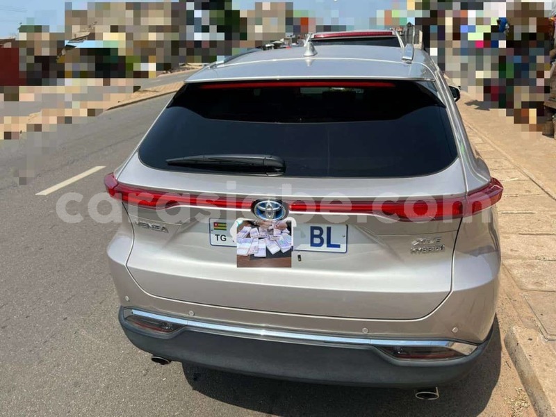 Big with watermark toyota venza togo lome 8250