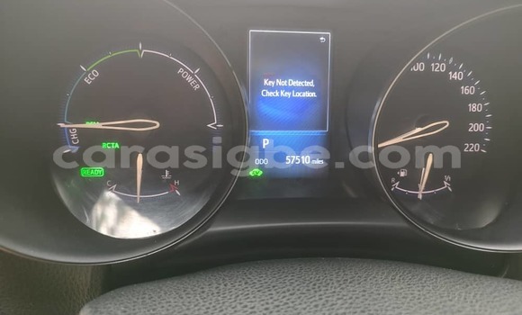 Buy Used Toyota C-HR Other Car in Lome in Togo Buy Used Toyota C-HR Other Car in Lome in Togo