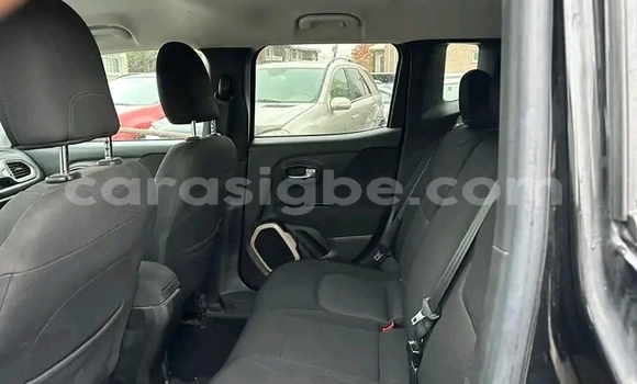 Acheter Occasion Voiture Jeep Renegade Noir à Lomé, Togo Acheter Occasion Voiture Jeep Renegade Noir à Lomé, Togo