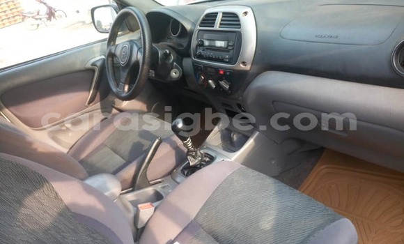Buy Used Toyota RAV4 Silver Car in Lome in Togo Buy Used Toyota RAV4 Silver Car in Lome in Togo