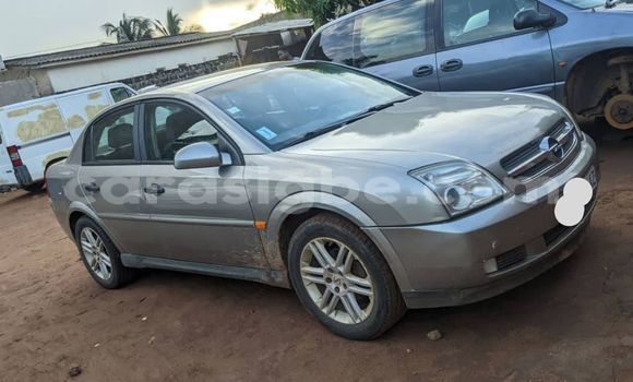 Buy Used BMW 2er Grand Tourer Other Car in Lome in Togo Buy Used BMW 2er Grand Tourer Other Car in Lome in Togo