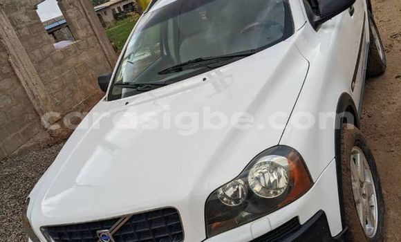 Acheter Occasion Voiture Volvo XC40 Blanc à Lomé, Togo