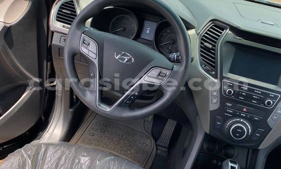 Buy Used Hyundai Santa Fe Black Car in Lome in Togo Buy Used Hyundai Santa Fe Black Car in Lome in Togo