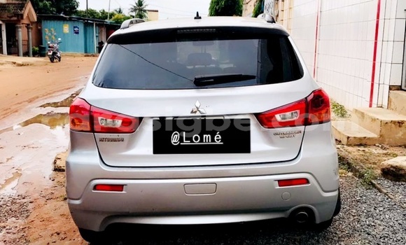 Acheter Occasion Voiture Mitsubishi Outlander Gris à Lomé, Togo Acheter Occasion Voiture Mitsubishi Outlander Gris à Lomé, Togo