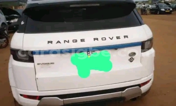 Buy Used Range Rover Range Rover White Car in Lome in Togo Buy Used Range Rover Range Rover White Car in Lome in Togo