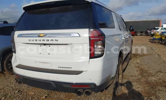 Acheter Occasion Voiture Chevrolet Suburban Blanc à Lomé, Maritime Acheter Occasion Voiture Chevrolet Suburban Blanc à Lomé, Maritime