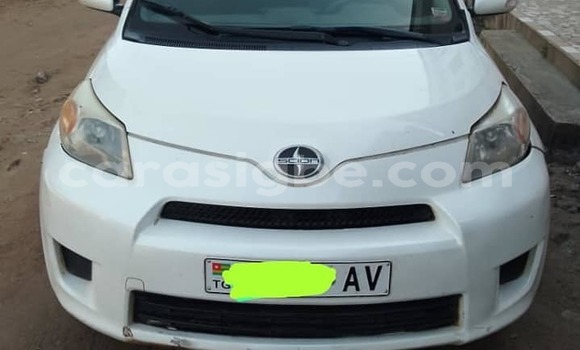 Buy Used Toyota Axio White Car in Lome in Togo Buy Used Toyota Axio White Car in Lome in Togo