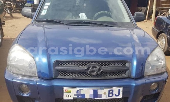 Buy Used Hyundai Tucson Blue Car in Lome in Togo Buy Used Hyundai Tucson Blue Car in Lome in Togo