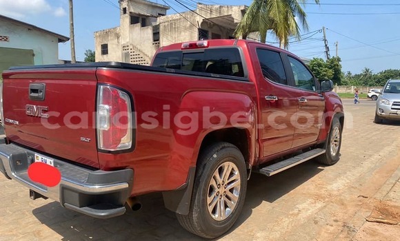 Buy Used GMC Canyon Red Car in Lome in Togo Buy Used GMC Canyon Red Car in Lome in Togo