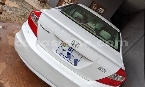 Buy Used Honda Civic White Car in Lome in Maritime Buy Used Honda Civic White Car in Lome in Maritime