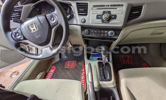 Buy Used Honda Civic White Car in Lome in Maritime Buy Used Honda Civic White Car in Lome in Maritime