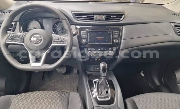 Buy Used Nissan Rogue White Car in Aneho in Maritime Buy Used Nissan Rogue White Car in Aneho in Maritime