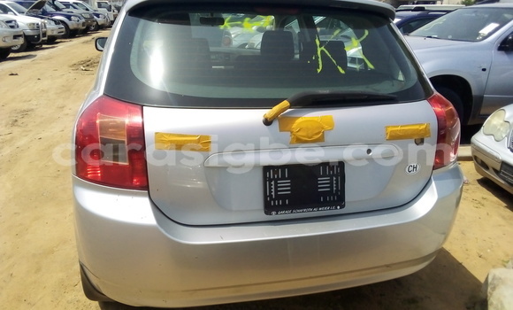 Acheter Occasion Voiture Toyota Corolla Gris à Lomé, Togo Acheter Occasion Voiture Toyota Corolla Gris à Lomé, Togo