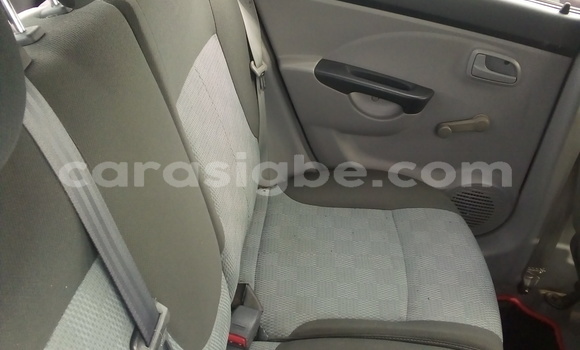 Acheter Occasion Voiture Kia Picanto Rouge à Lomé, Togo Acheter Occasion Voiture Kia Picanto Rouge à Lomé, Togo