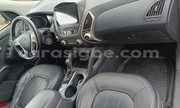 Buy Used Hyundai Tucson Black Car in Lome in Maritime Buy Used Hyundai Tucson Black Car in Lome in Maritime