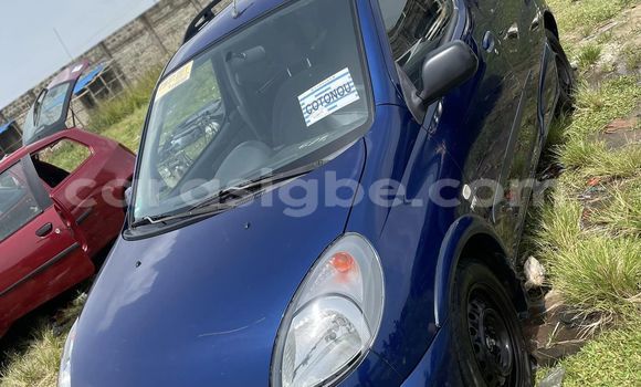 Buy Used Toyota Yaris Blue Car in Lome in Togo Buy Used Toyota Yaris Blue Car in Lome in Togo