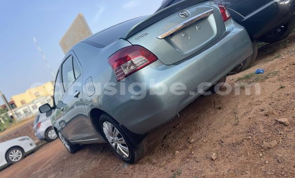 Buy Used Toyota Yaris Blue Car in Lome in Maritime Buy Used Toyota Yaris Blue Car in Lome in Maritime